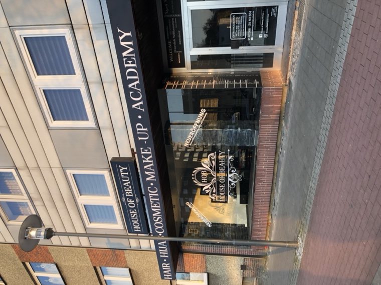 House of Beauty – Fassadenbeschriftung