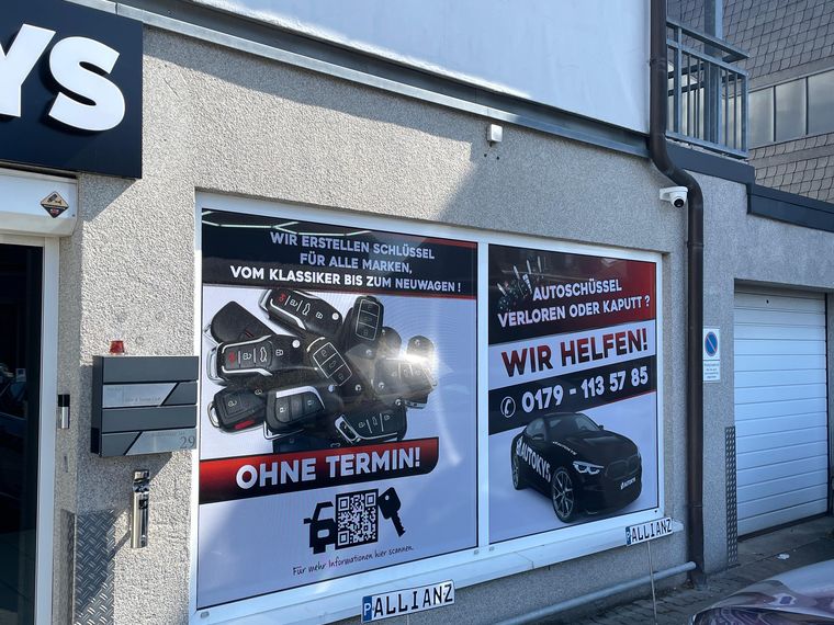 Autokys &ndash; Schaufensterwerbung Schlüsseldienst