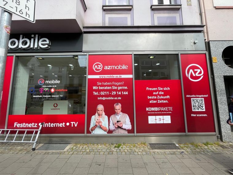azmobile &ndash; Schaufensterwerbung Telekommunikation