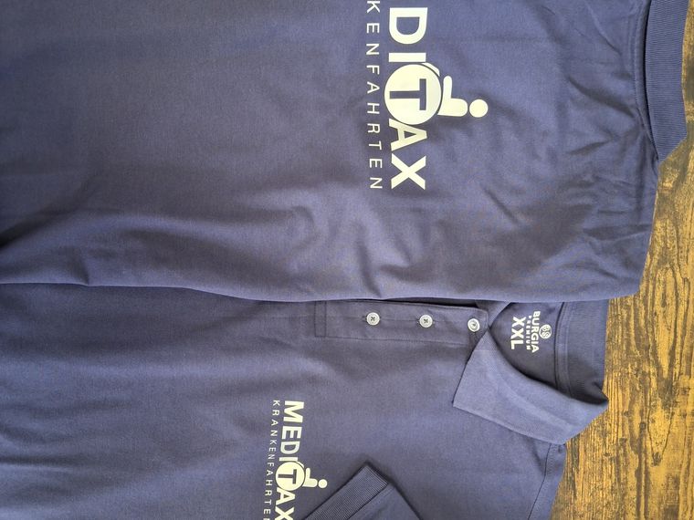 Meditax Krankenfahrten &ndash; Longsleeve mit Seitenschriftzug