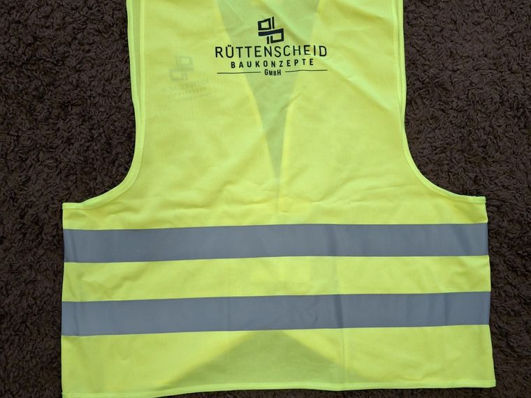 Rüttenscheid Baukonzepte &ndash; Warnweste mit Logodruck