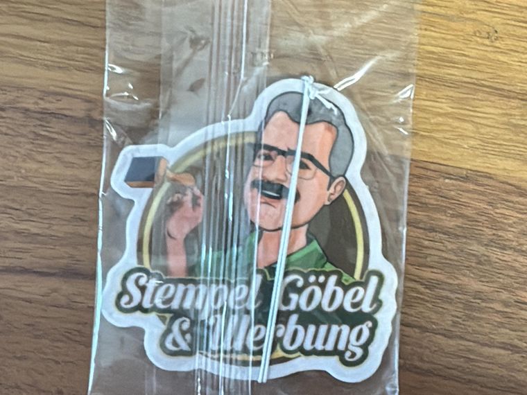 Stempel Göbel &ndash; Logo-Aufkleber in Kontur geschnitten